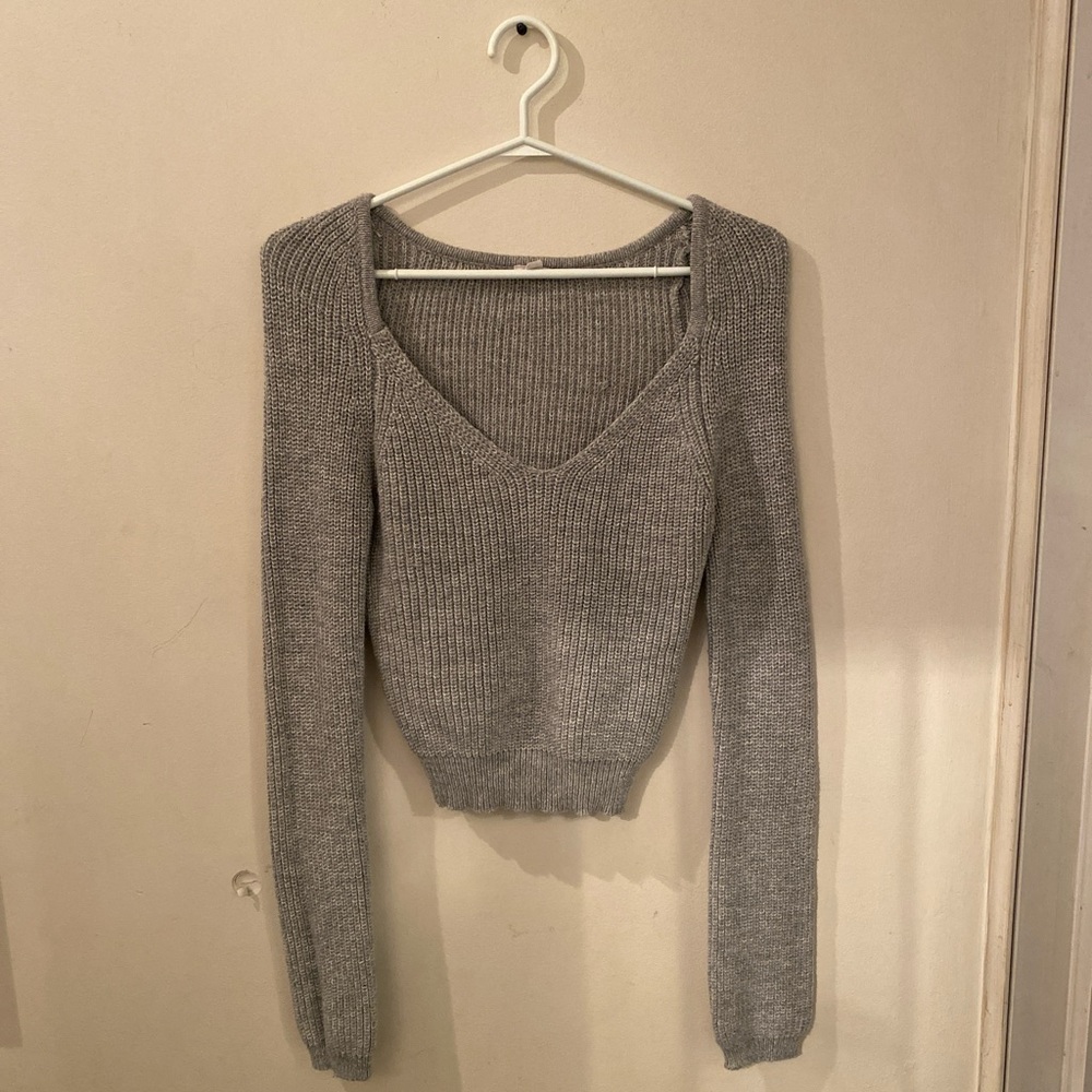 Garage Women's V-Neck Sweater in Heather Gray